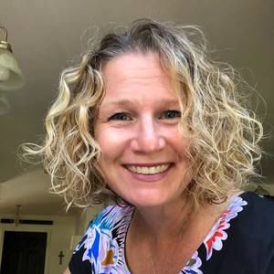 Meet your Posher, Rebecca